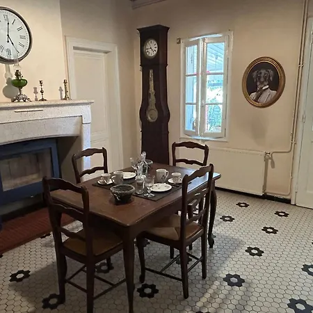 L'amphore Du Clos De Bigos Bed & Breakfast 3*